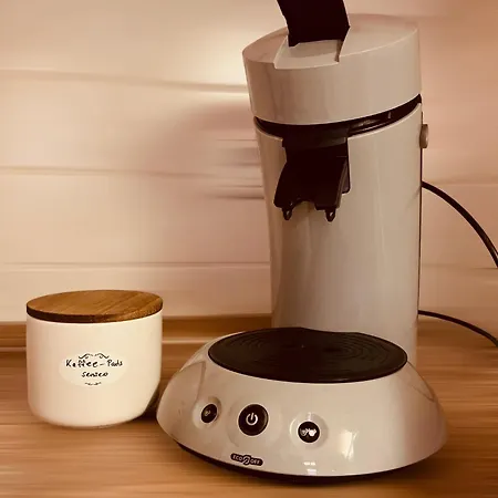 アパート Morgensonne Am Kurpark # Gratis Parkplatz # Ebenerdig # Spielplatz # Wlan # 2 Schlafzimmer # Naehe Weimar # Weimarer Land # Smart-tv バート・ベルカ