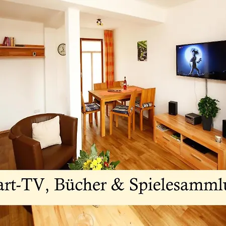 Morgensonne Am Kurpark # Gratis Parkplatz # Ebenerdig # Spielplatz # Wlan # 2 Schlafzimmer # Naehe Weimar, Erfurt # Weimarer Land # Smart-tv Apartment *