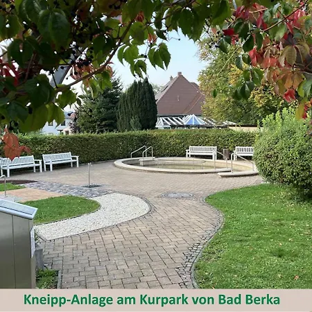 Morgensonne Am Kurpark # Gratis Parkplatz # Ebenerdig # Spielplatz # Wlan # 2 Schlafzimmer # Naehe Weimar, Erfurt # Weimarer Land # Smart-tv Apartamento Bad Berka